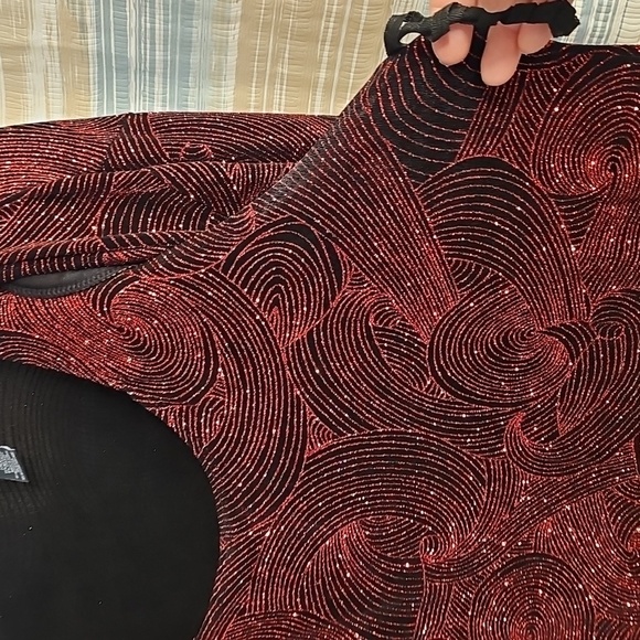 Dressbarn Women's Plus 2 Piece Elegant Swirl Designed Cocktail Cami/Jacket Set - Picture 5 of 7